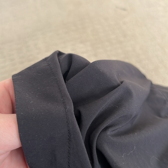 Gap Lined Running Shorts - Picture 6 of 6